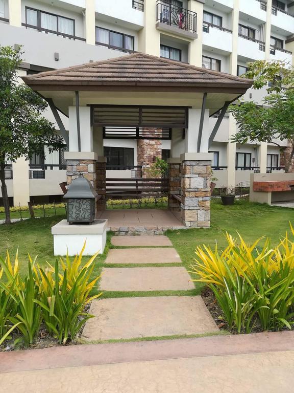 Apartelle D' Oasis Davao ภายนอก รูปภาพ